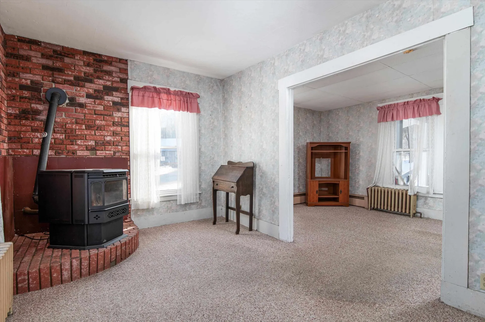 2 Pond Street Ludlow VT 05149