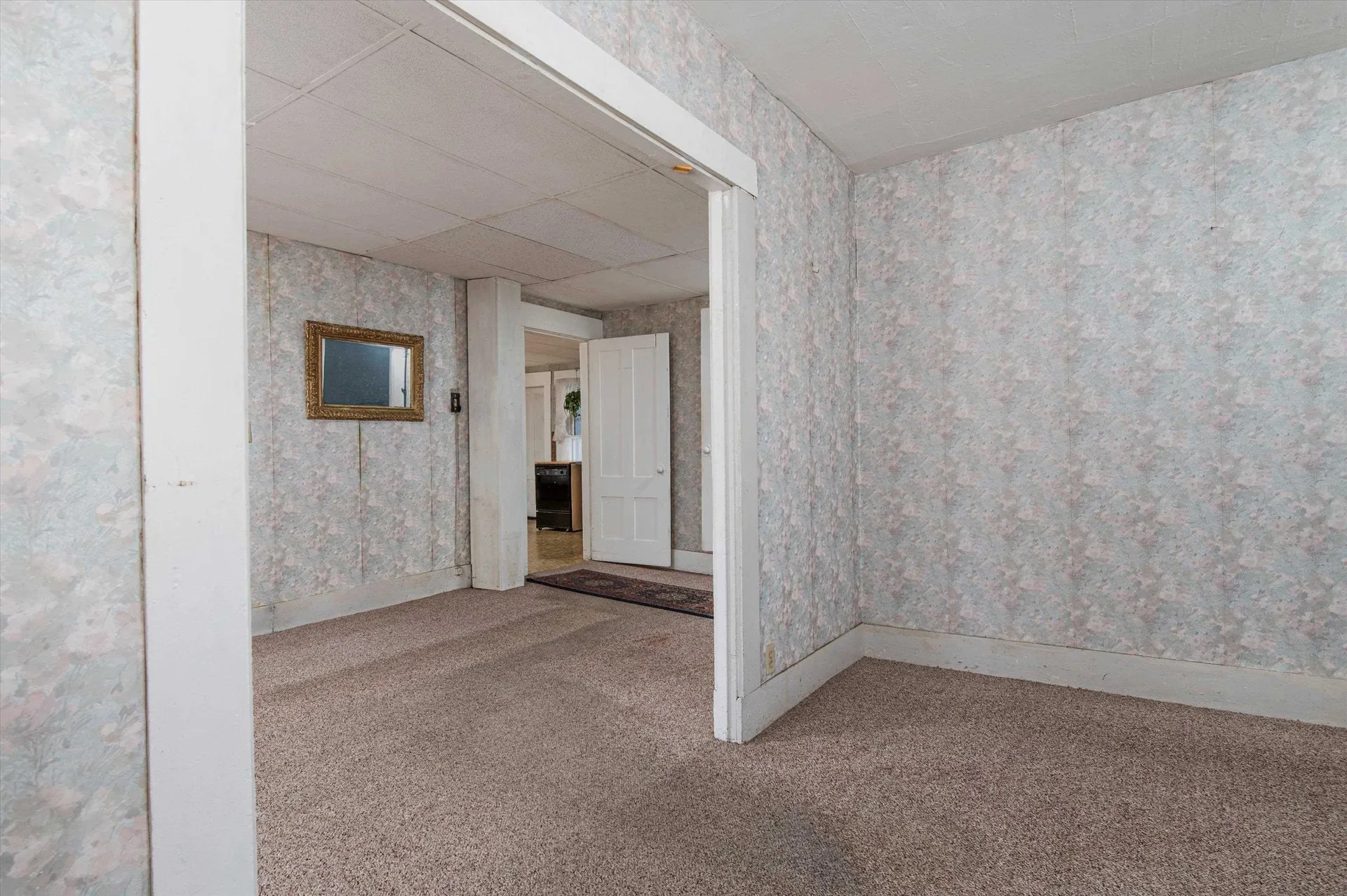 2 Pond Street Ludlow VT 05149