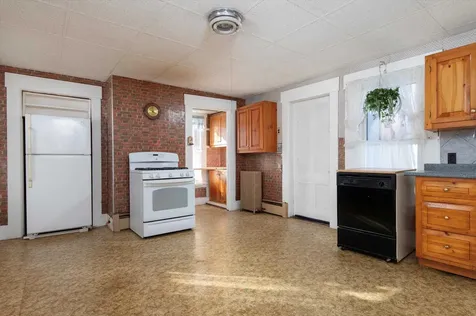 2 Pond Street Ludlow VT 05149