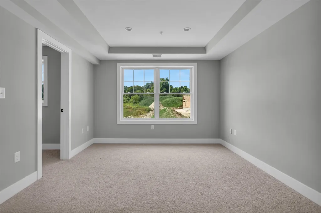 Lot 6 Robin Way Chester NH 03036