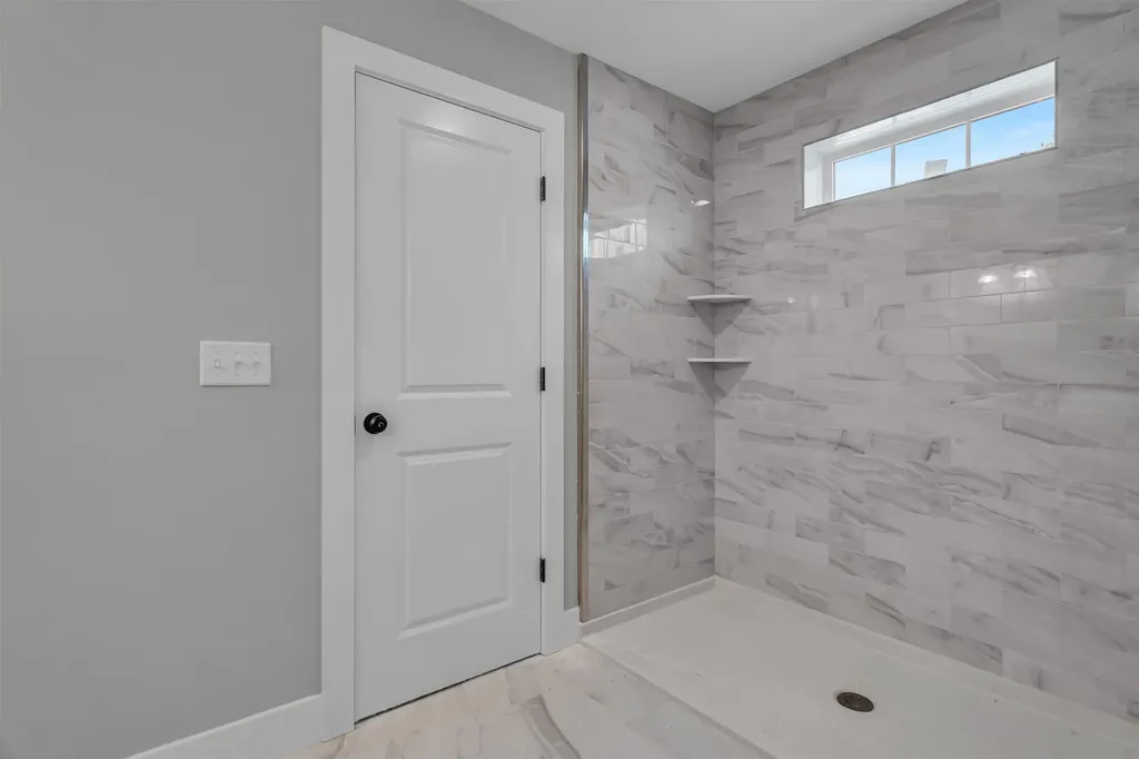 Lot 6 Robin Way Chester NH 03036