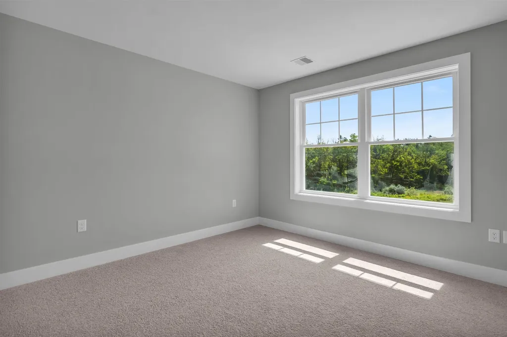 Lot 6 Robin Way Chester NH 03036