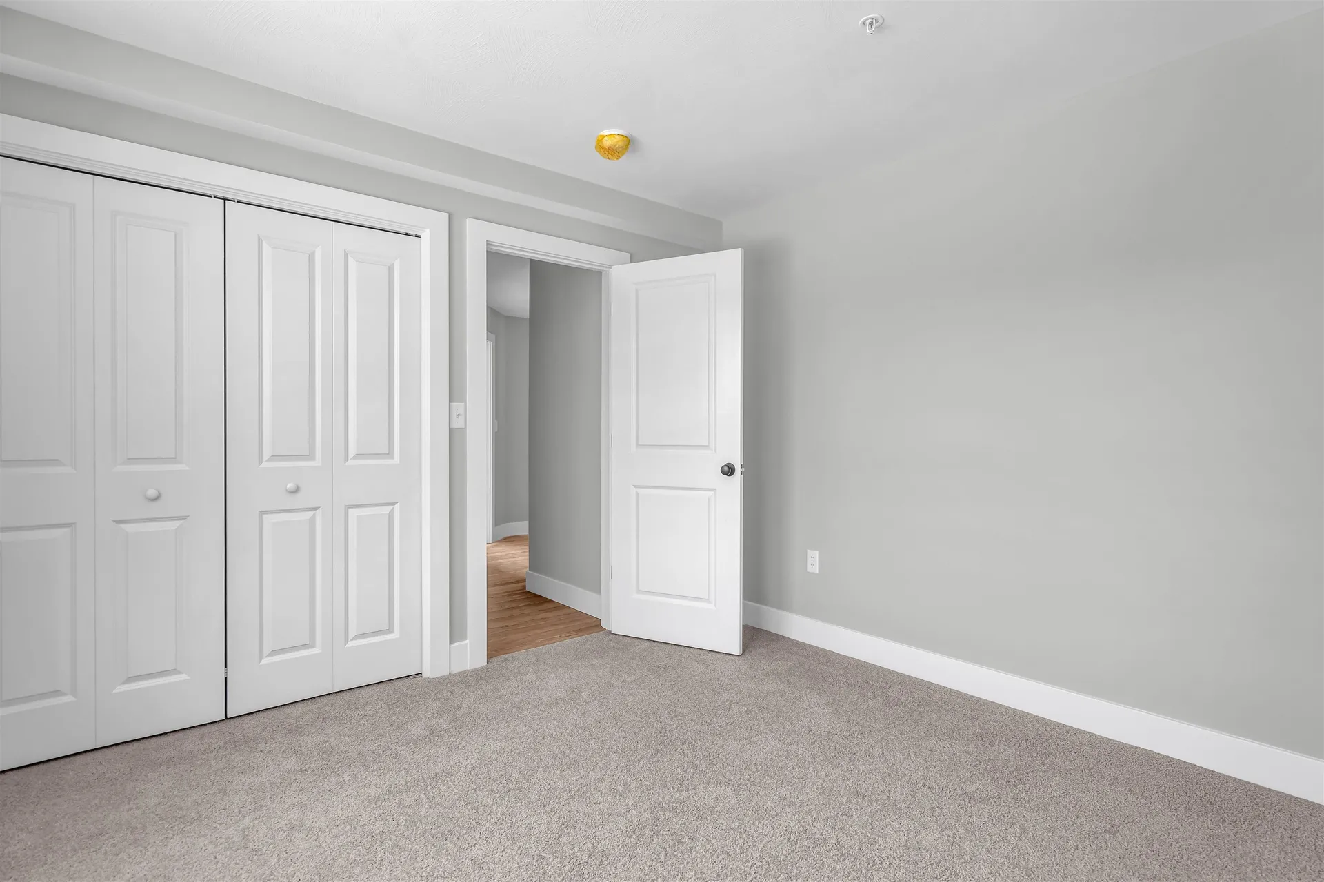 Lot 6 Robin Way Chester NH 03036