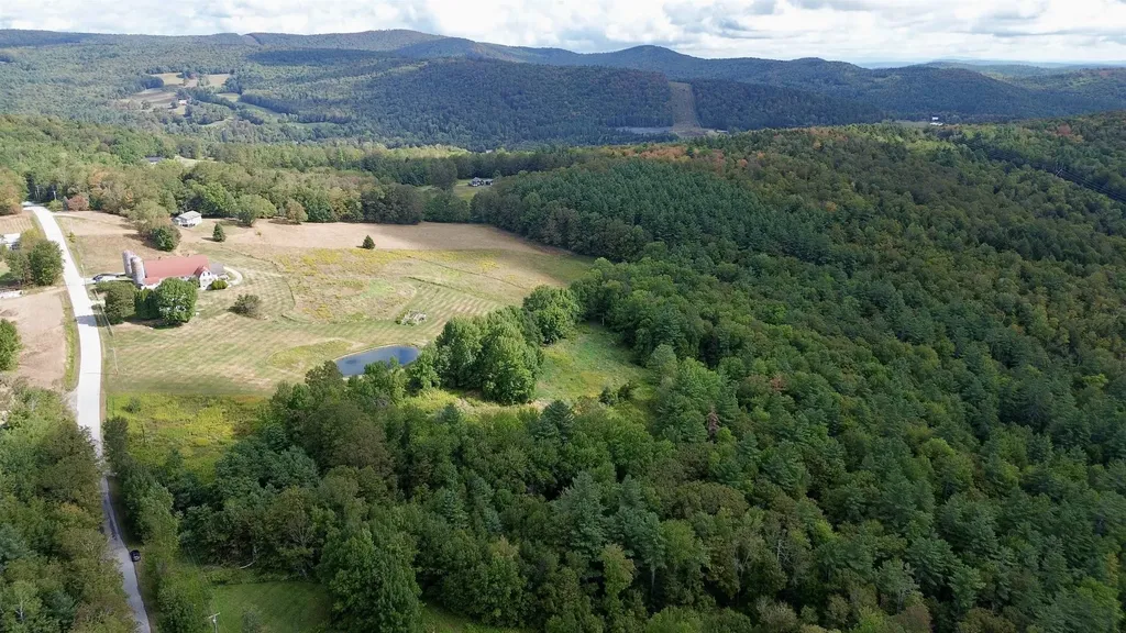 00 Hill Top Road Andover VT 05143