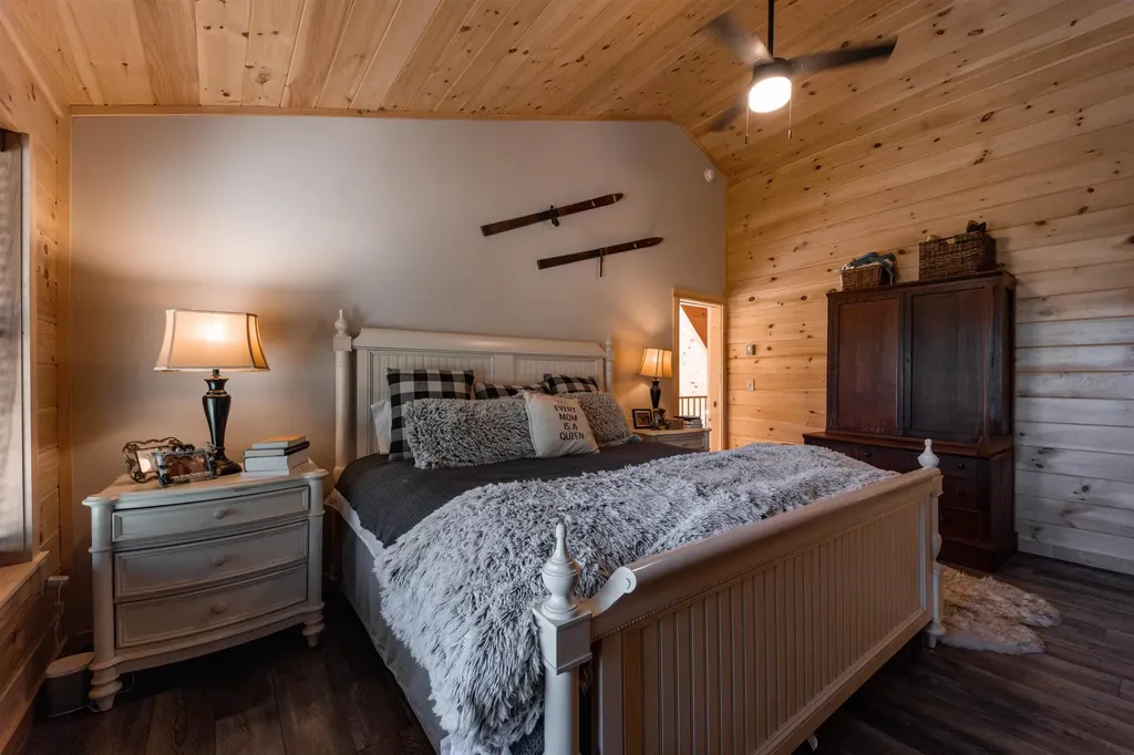 32 Horizon Drive Thornton NH 03285