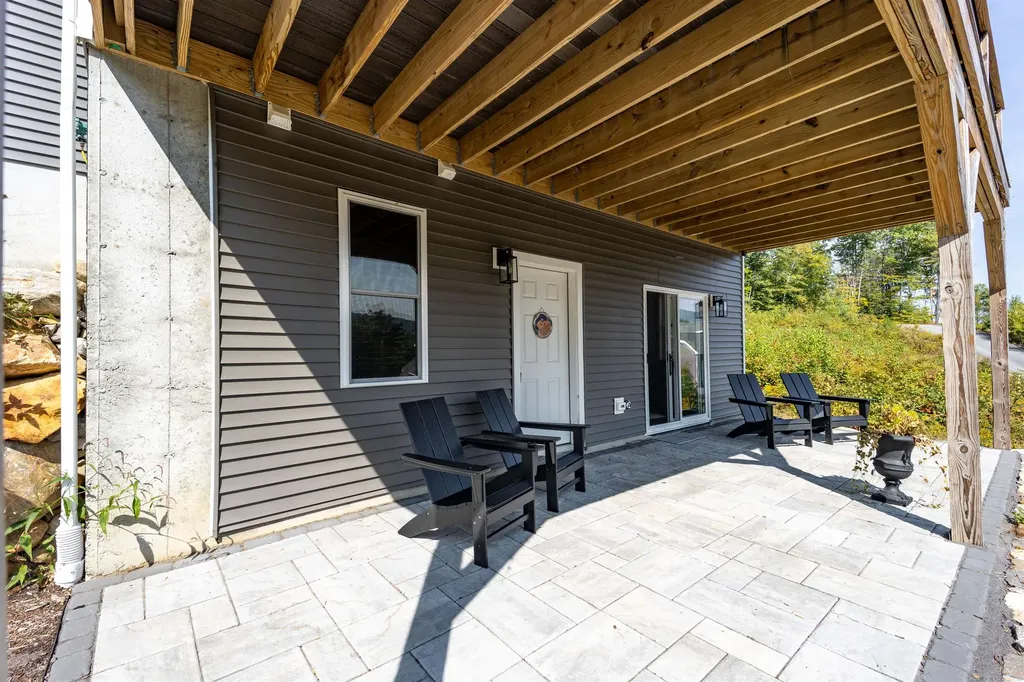 32 Horizon Drive Thornton NH 03285