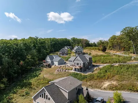 32 Horizon Drive Thornton NH 03285