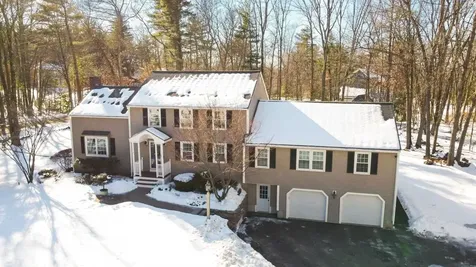 28 Blossom Road Windham NH 03087