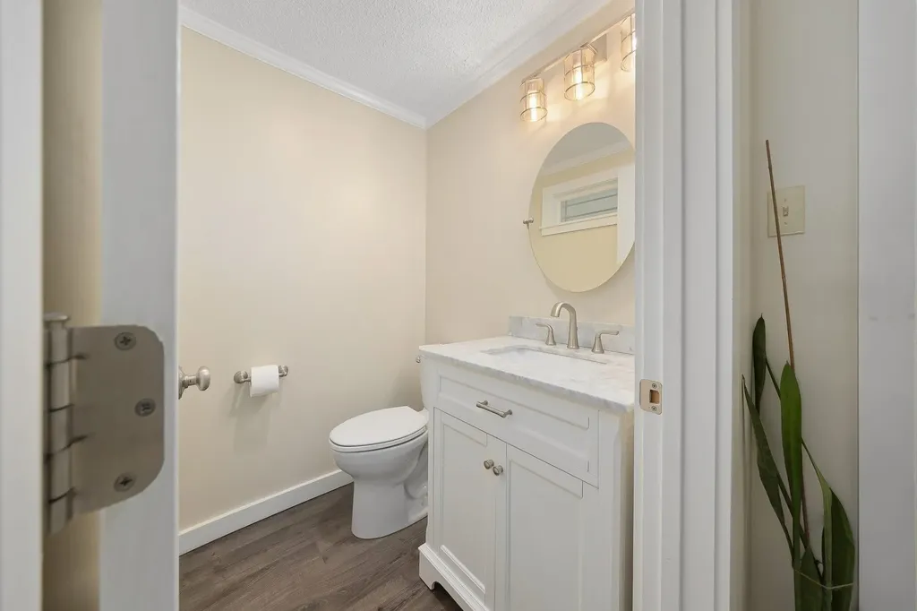 915 Nebraska Valley Road Stowe VT 05672