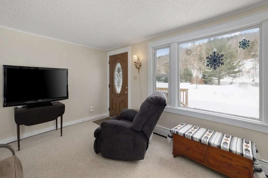 915 Nebraska Valley Road Stowe VT 05672