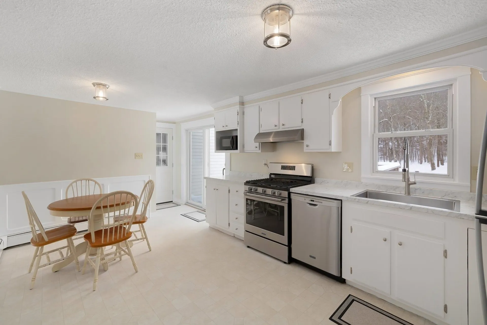 915 Nebraska Valley Road Stowe VT 05672