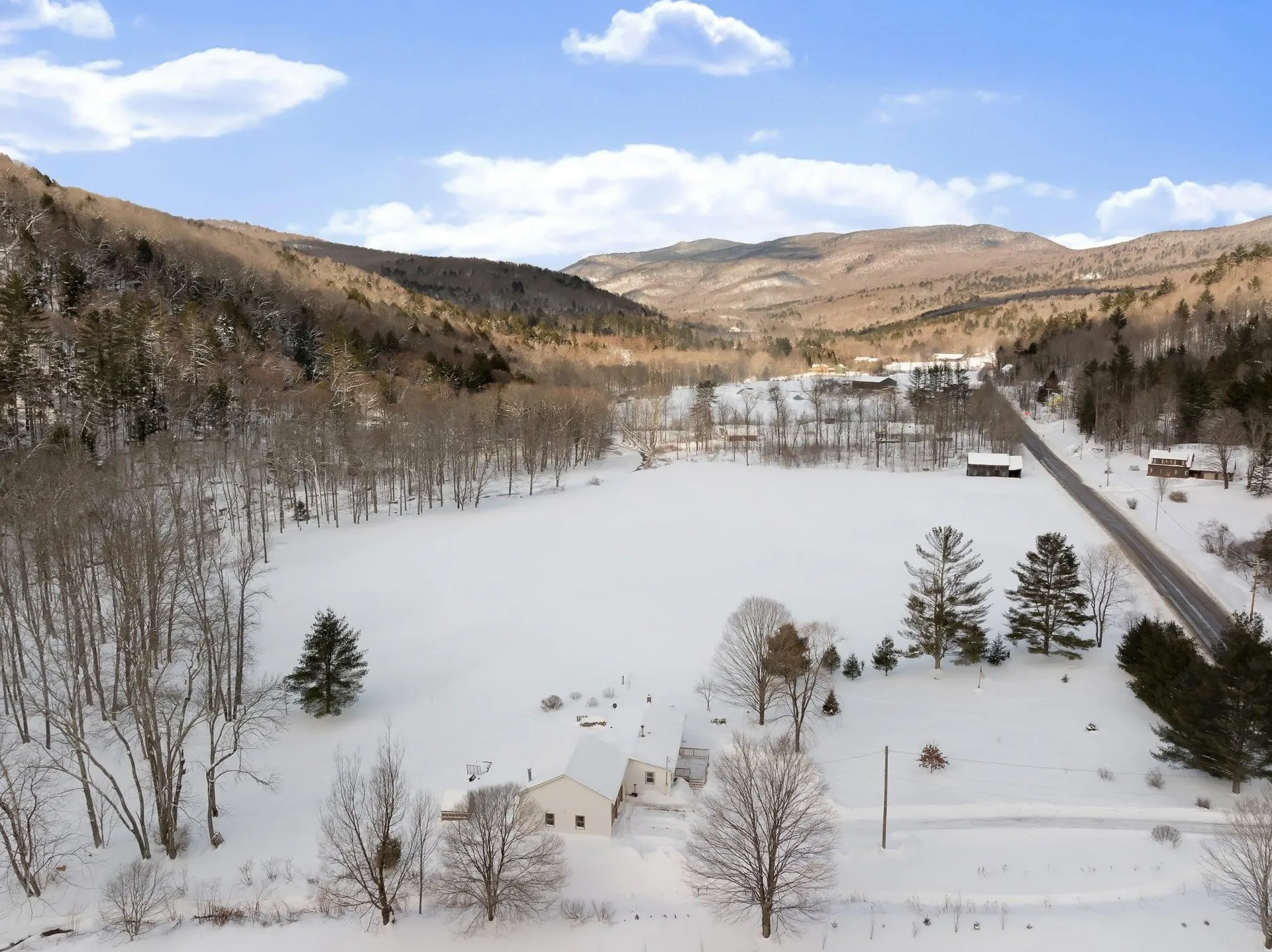 915 Nebraska Valley Road Stowe VT 05672