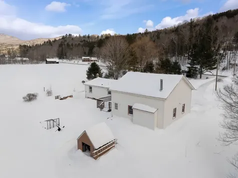 915 Nebraska Valley Road Stowe VT 05672