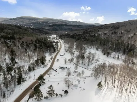 915 Nebraska Valley Road Stowe VT 05672