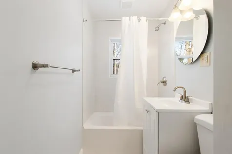 6 Durham Avenue Claremont NH 03743