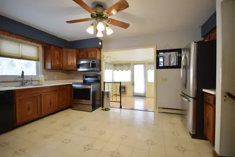 270-272 Heineberg Drive Colchester VT 05446