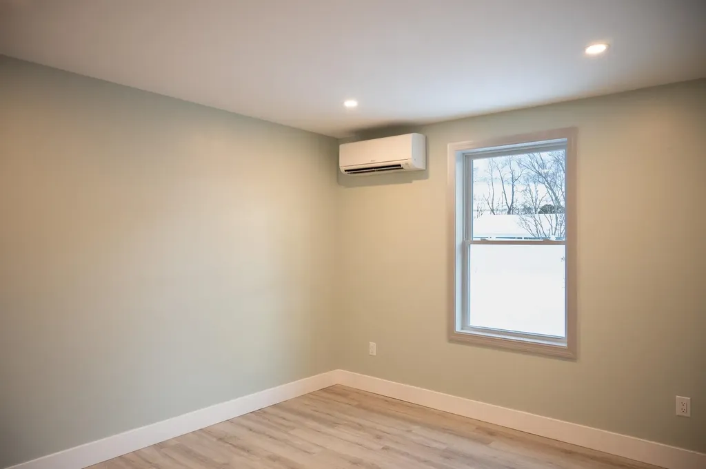 1 Kent Avenue Dover NH 03820