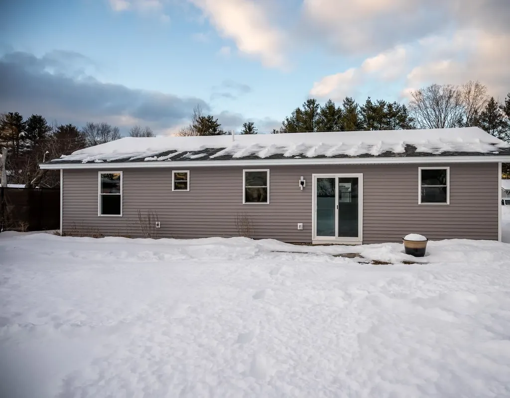 1 Kent Avenue Dover NH 03820