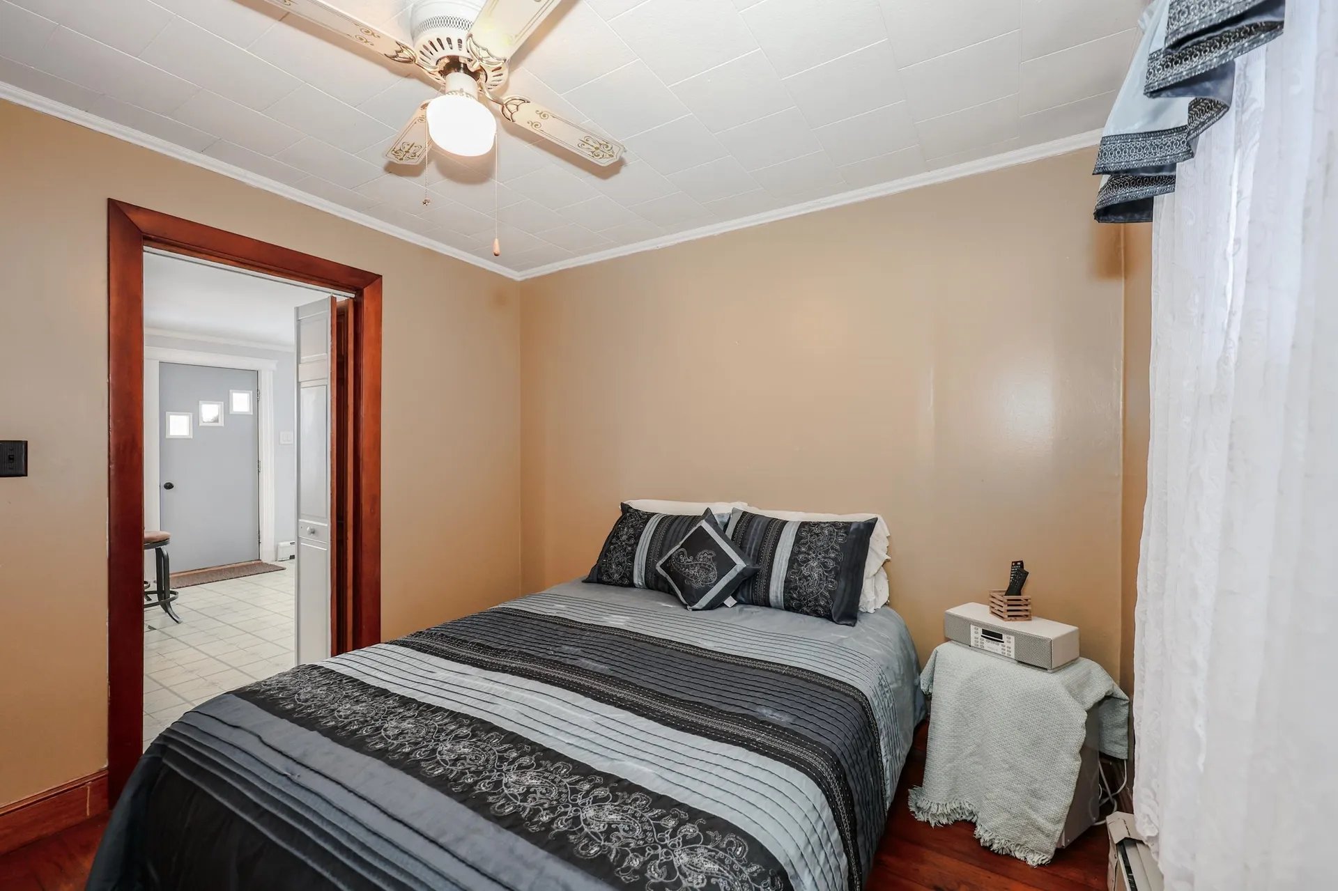 29 Crescent Lane Manchester NH 03109