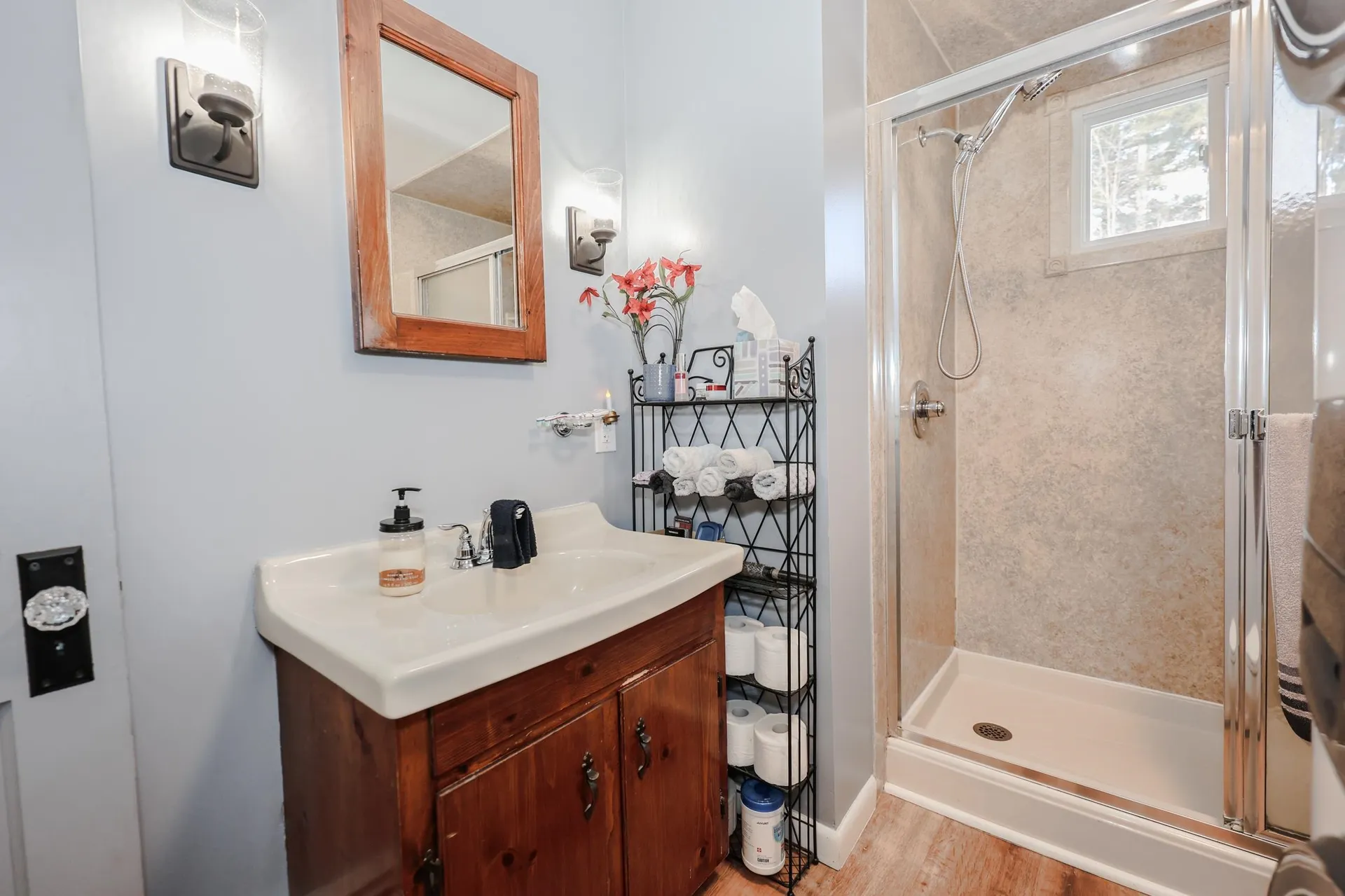 29 Crescent Lane Manchester NH 03109