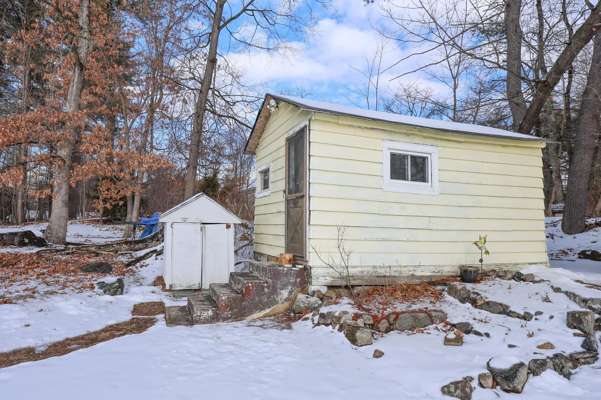 29 Crescent Lane Manchester NH 03109