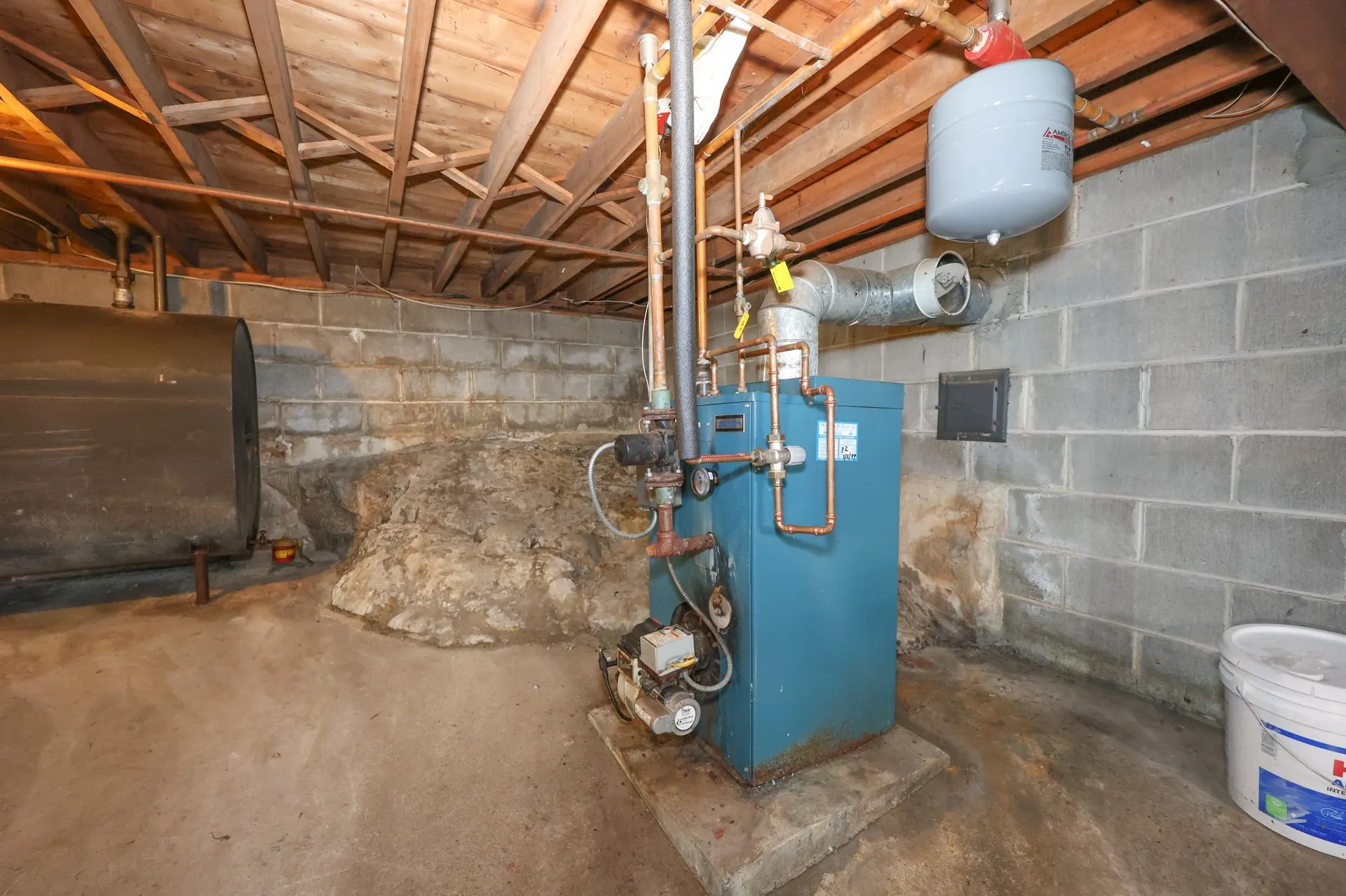 29 Crescent Lane Manchester NH 03109