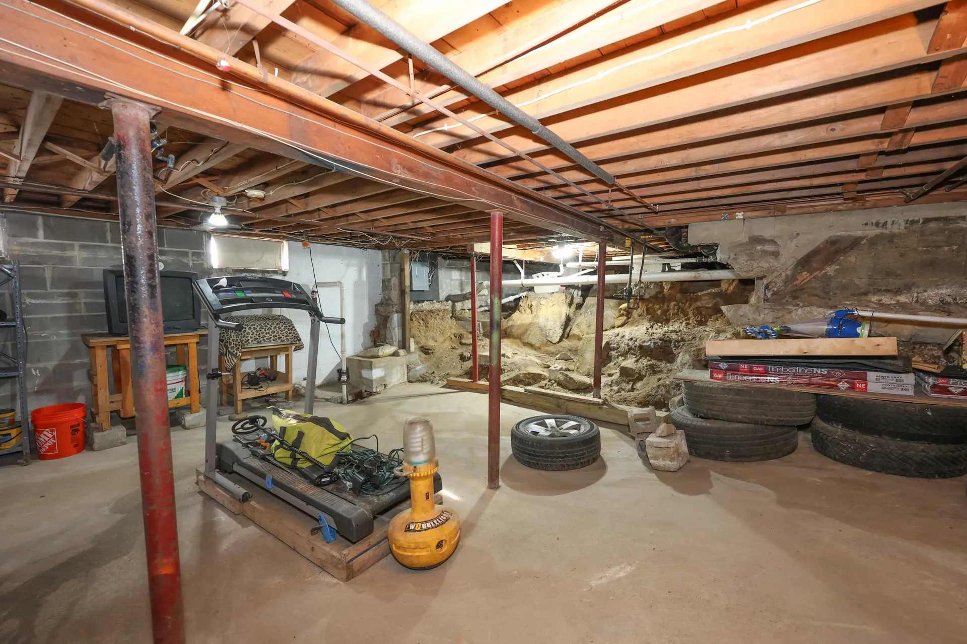 29 Crescent Lane Manchester NH 03109