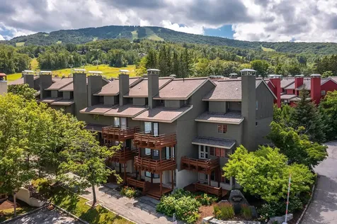 34 Mountain Reach Mews Road Stratton VT 05155