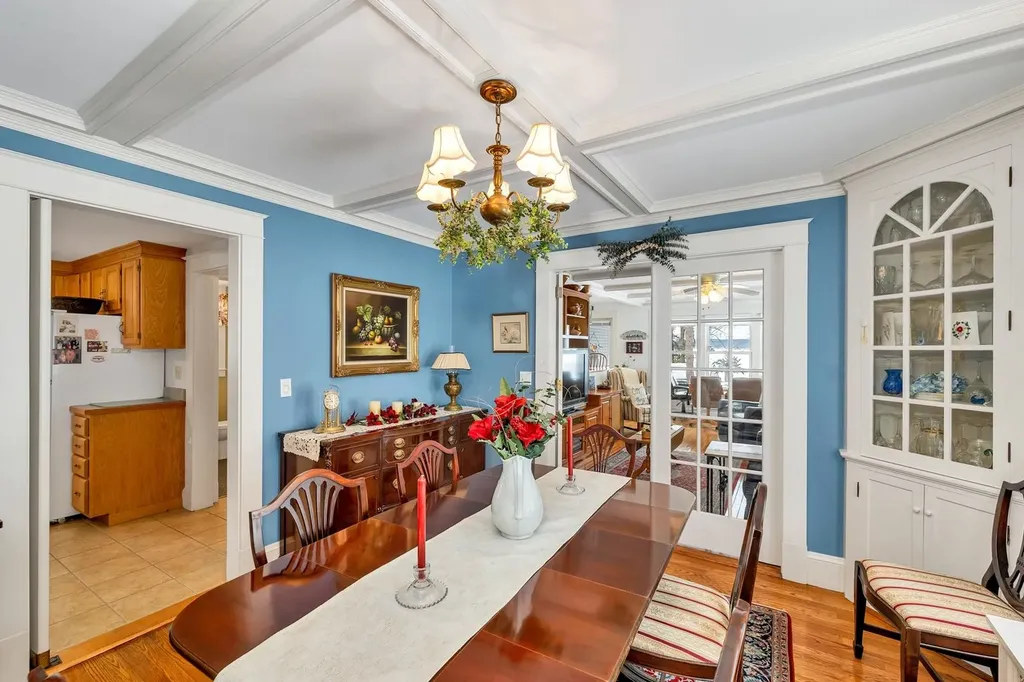 44 Winnicoash Street Laconia NH 03246