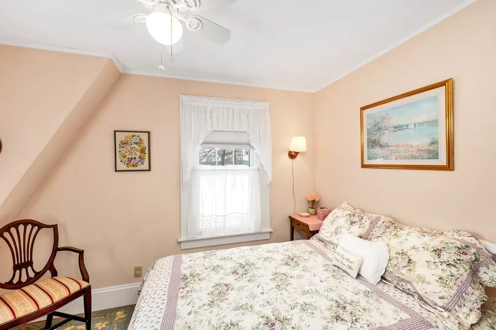 44 Winnicoash Street Laconia NH 03246