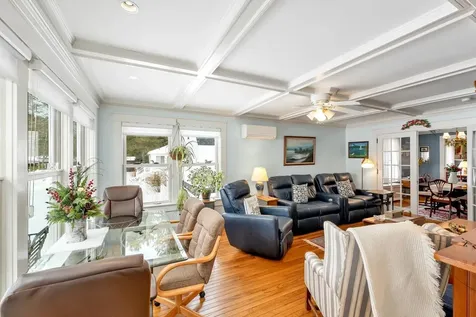 44 Winnicoash Street Laconia NH 03246