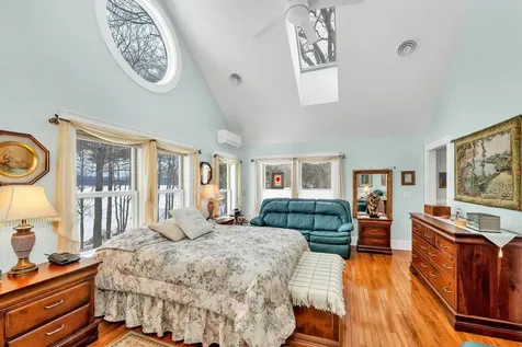 44 Winnicoash Street Laconia NH 03246