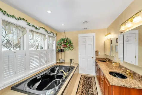 44 Winnicoash Street Laconia NH 03246