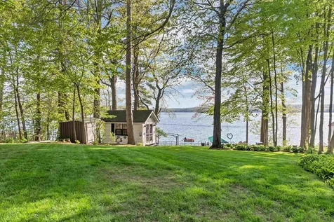 44 Winnicoash Street Laconia NH 03246