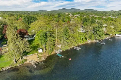 44 Winnicoash Street Laconia NH 03246