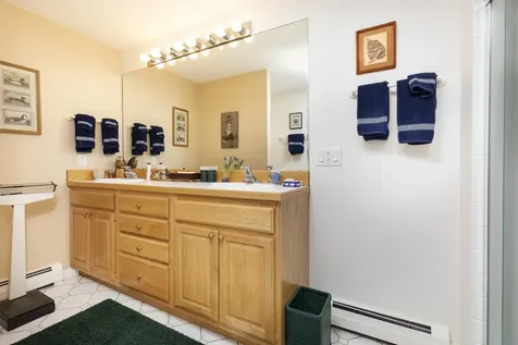 27 Tucker Road New London NH 03257