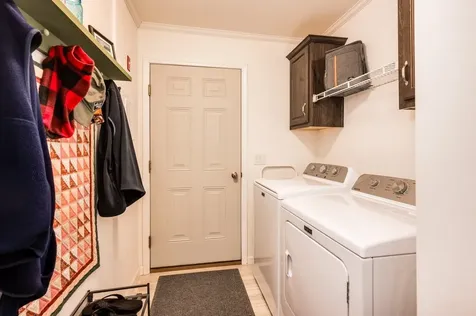 17 Ashleigh Way Rochester NH 03867