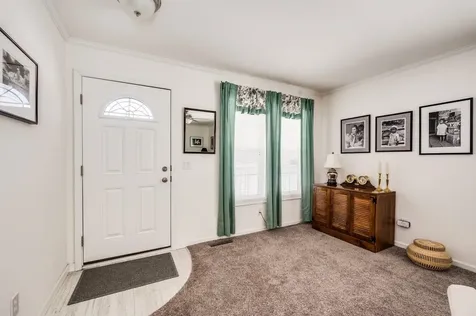 17 Ashleigh Way Rochester NH 03867