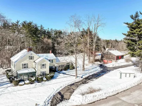 25 Old Milford Road Amherst NH 03031