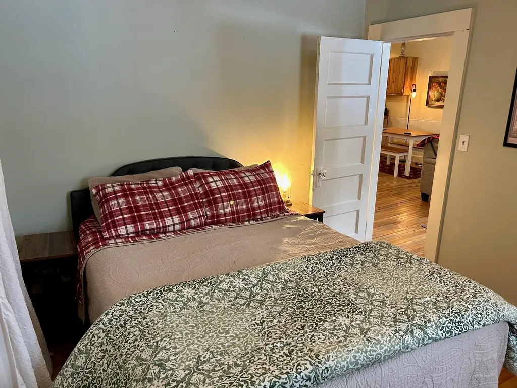 33 Eagle Peak Road Brookfield VT 05036