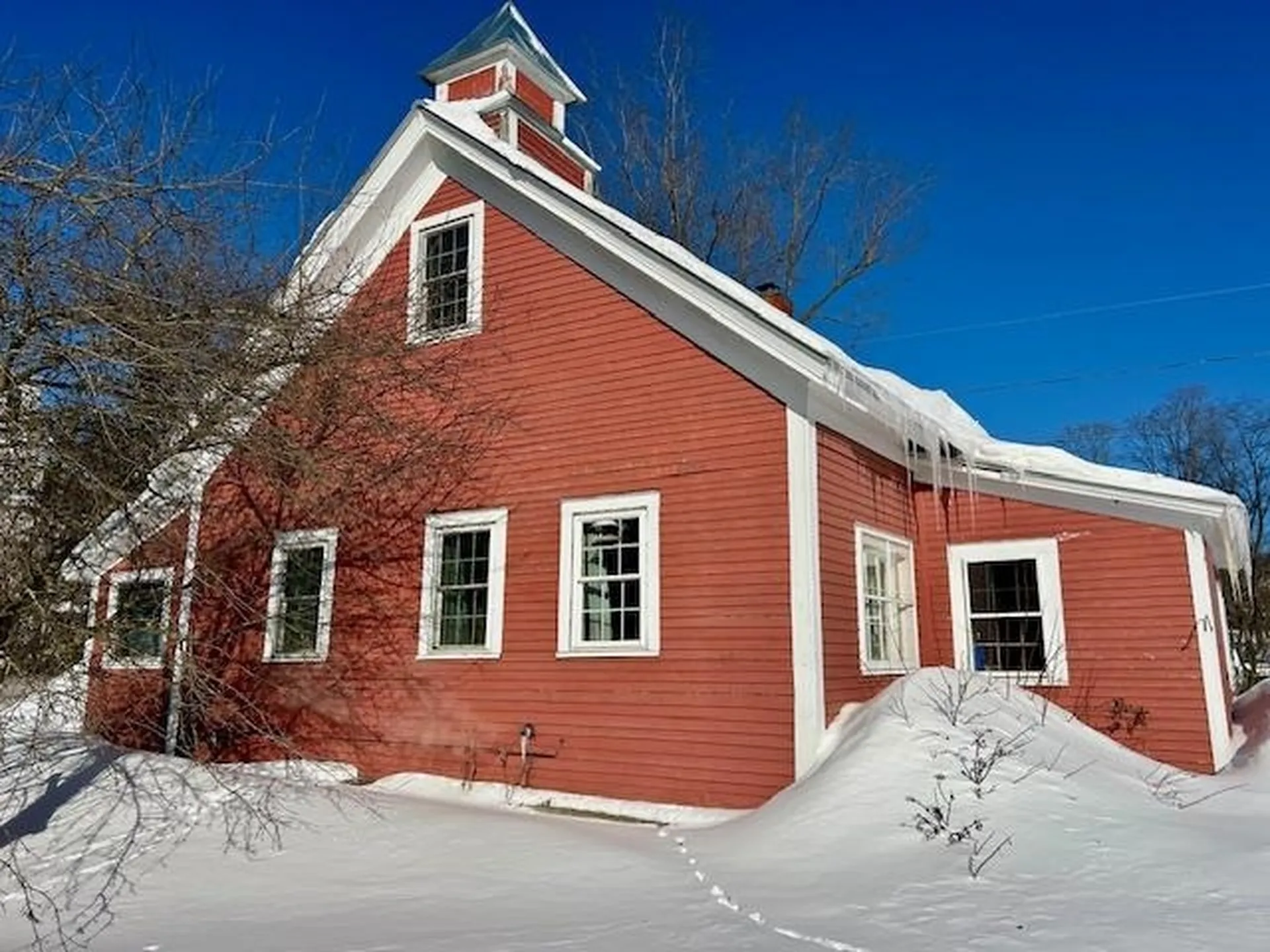 33 Eagle Peak Road Brookfield VT 05036