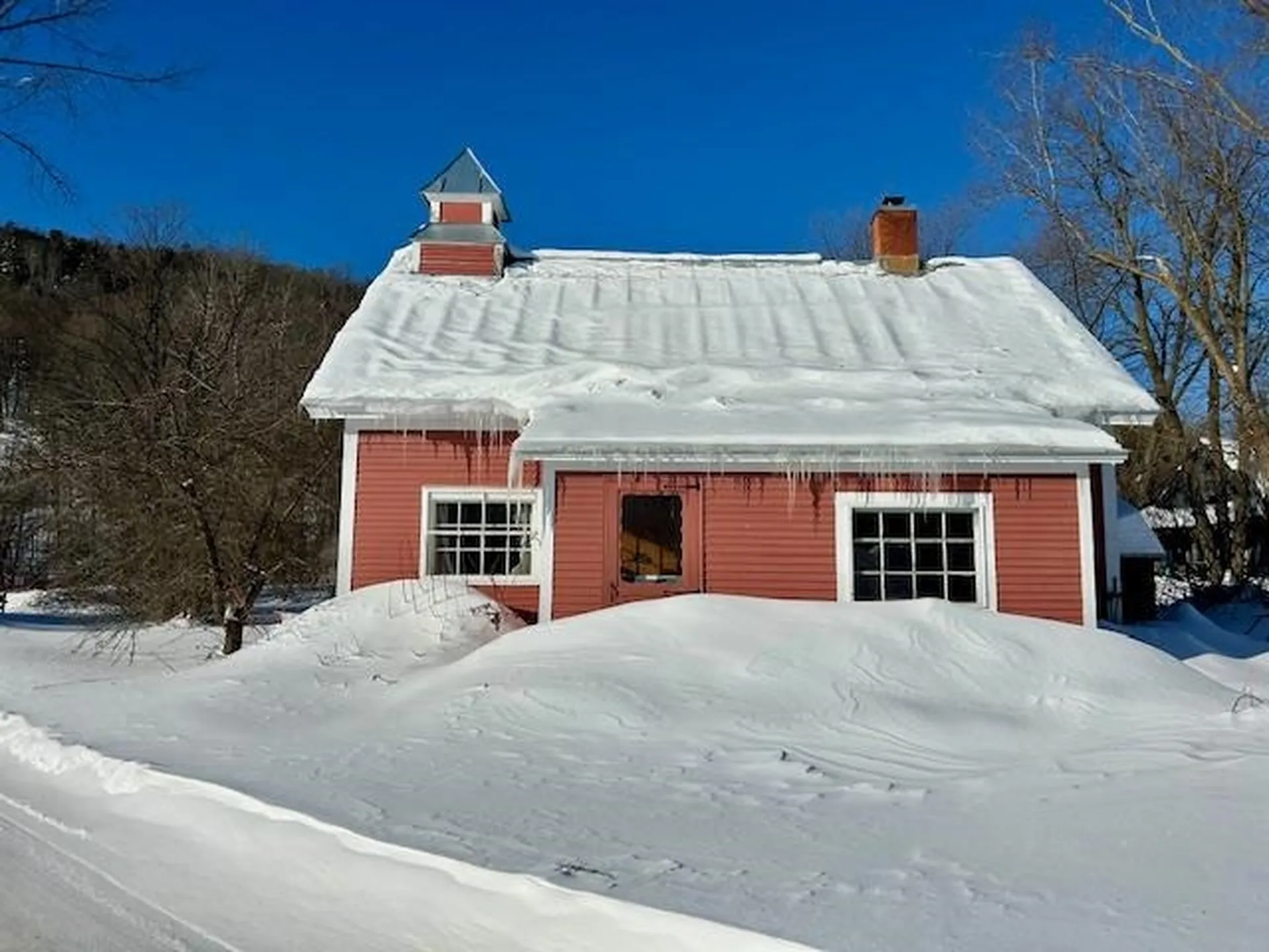 33 Eagle Peak Road Brookfield VT 05036