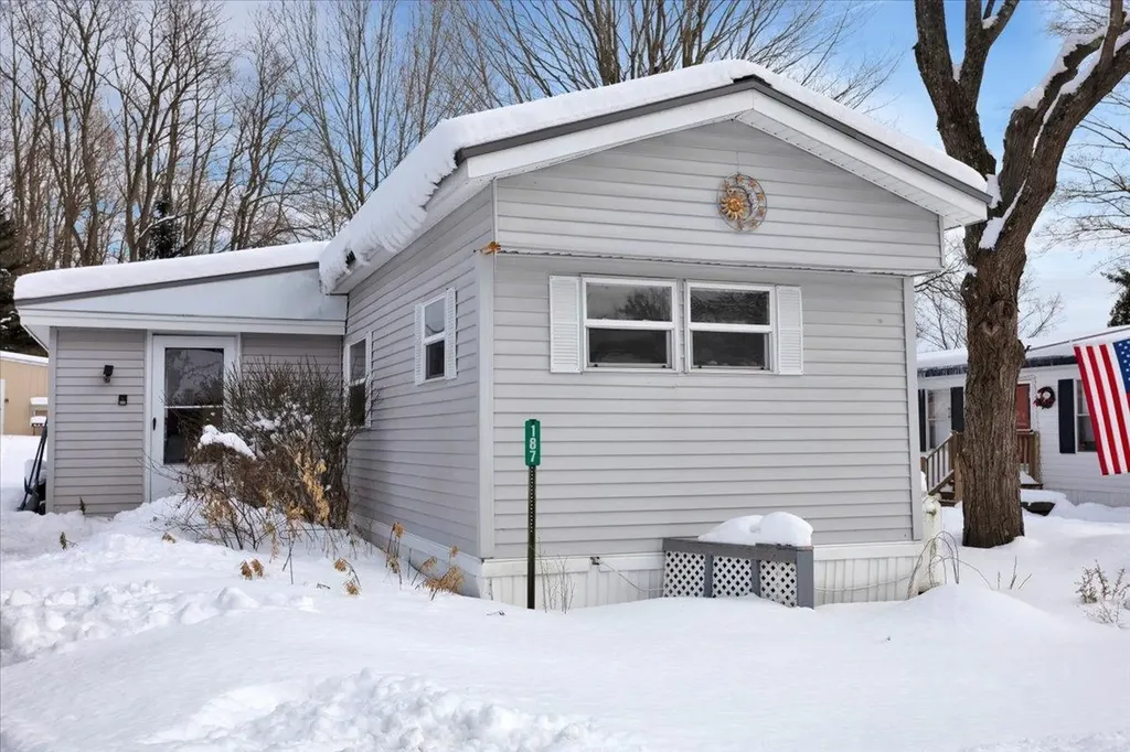 187 Hill Top Circle Richmond VT 05477