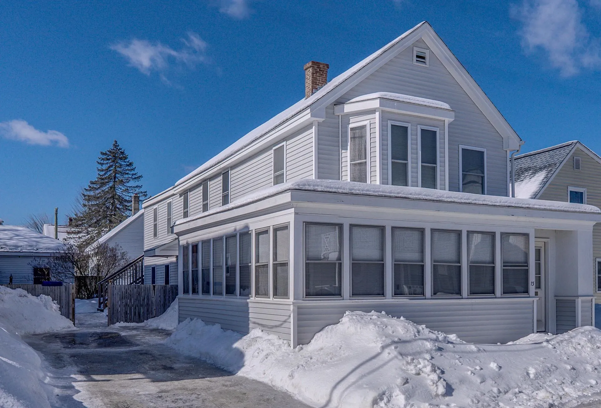 13 Beech Street Nashua NH 03060