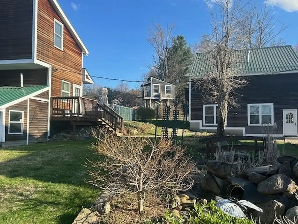 60 Old Lake Shore Road Gilford NH 03249