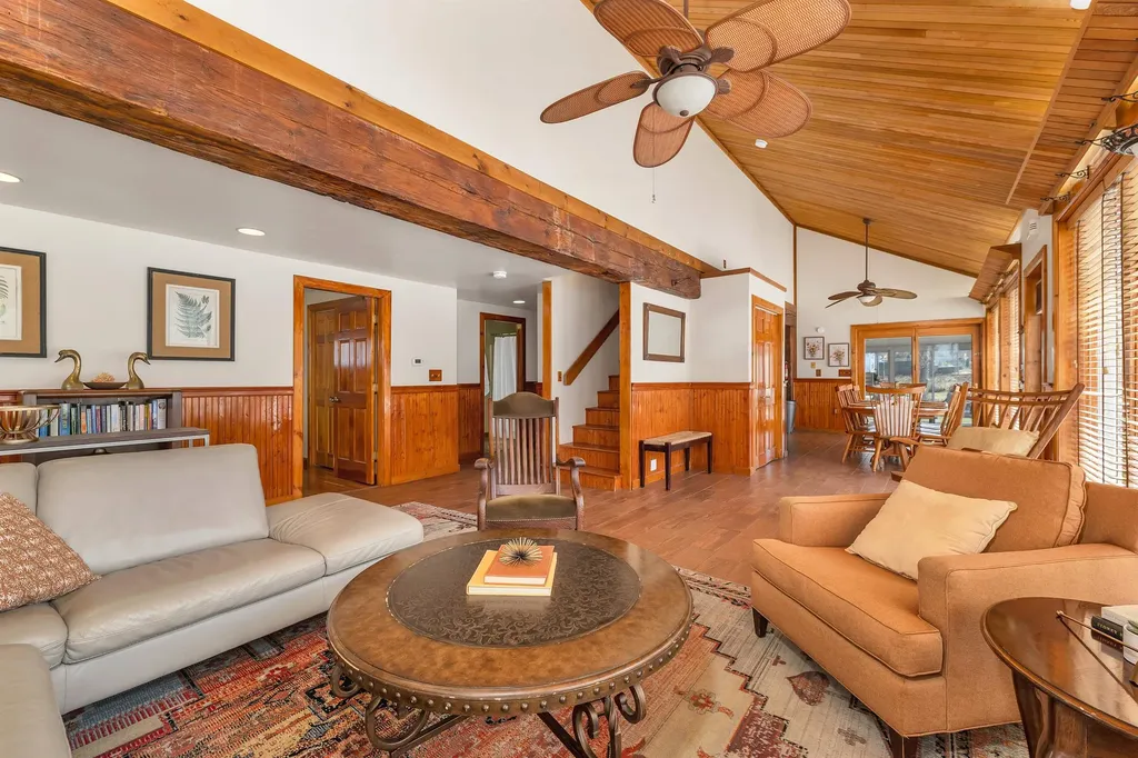 60 Old Lake Shore Road Gilford NH 03249