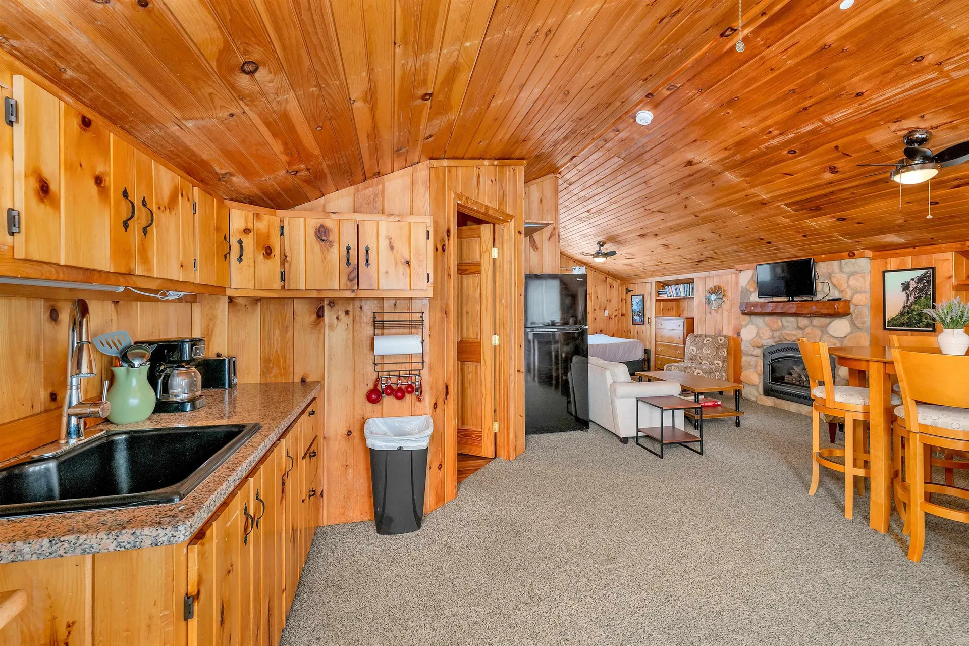 60 Old Lake Shore Road Gilford NH 03249