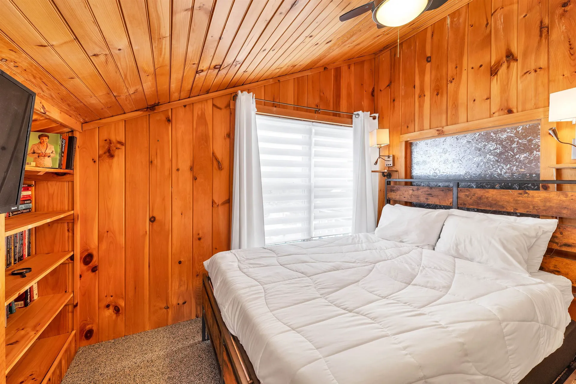 60 Old Lake Shore Road Gilford NH 03249