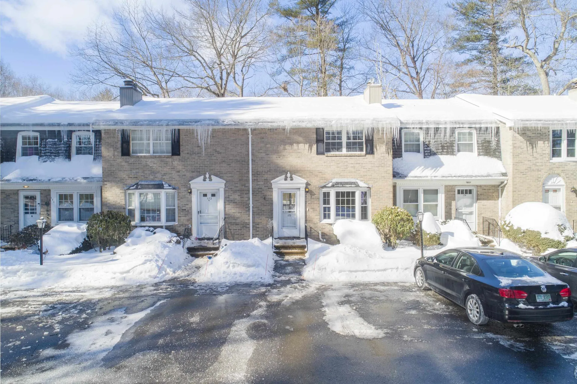 173 Fieldstone Drive Londonderry NH 03053