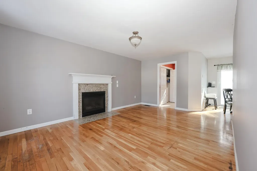 33 Patch Hill Lane Milford NH 03055